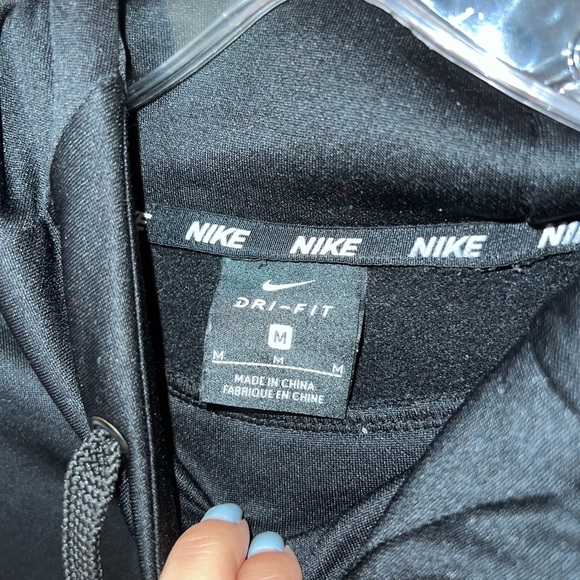 Size M Bundle - Picture 4 of 6